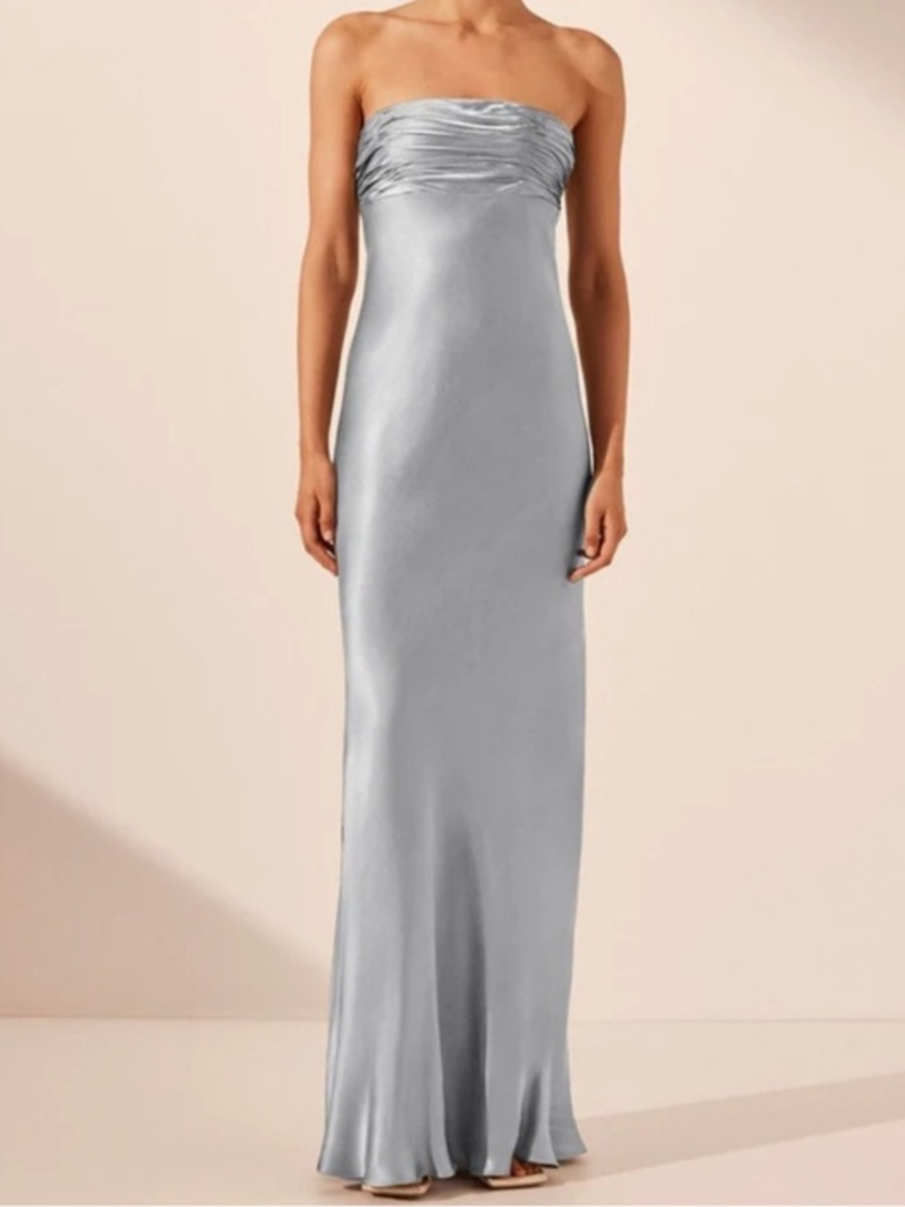 SHONA JOY Strapless Satin Evening Gown - Silver ruched bust small